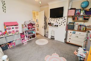 YORK ROAD- click for photo gallery